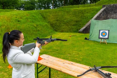 Boogschieten tijdens teambuilding in De Forttuin